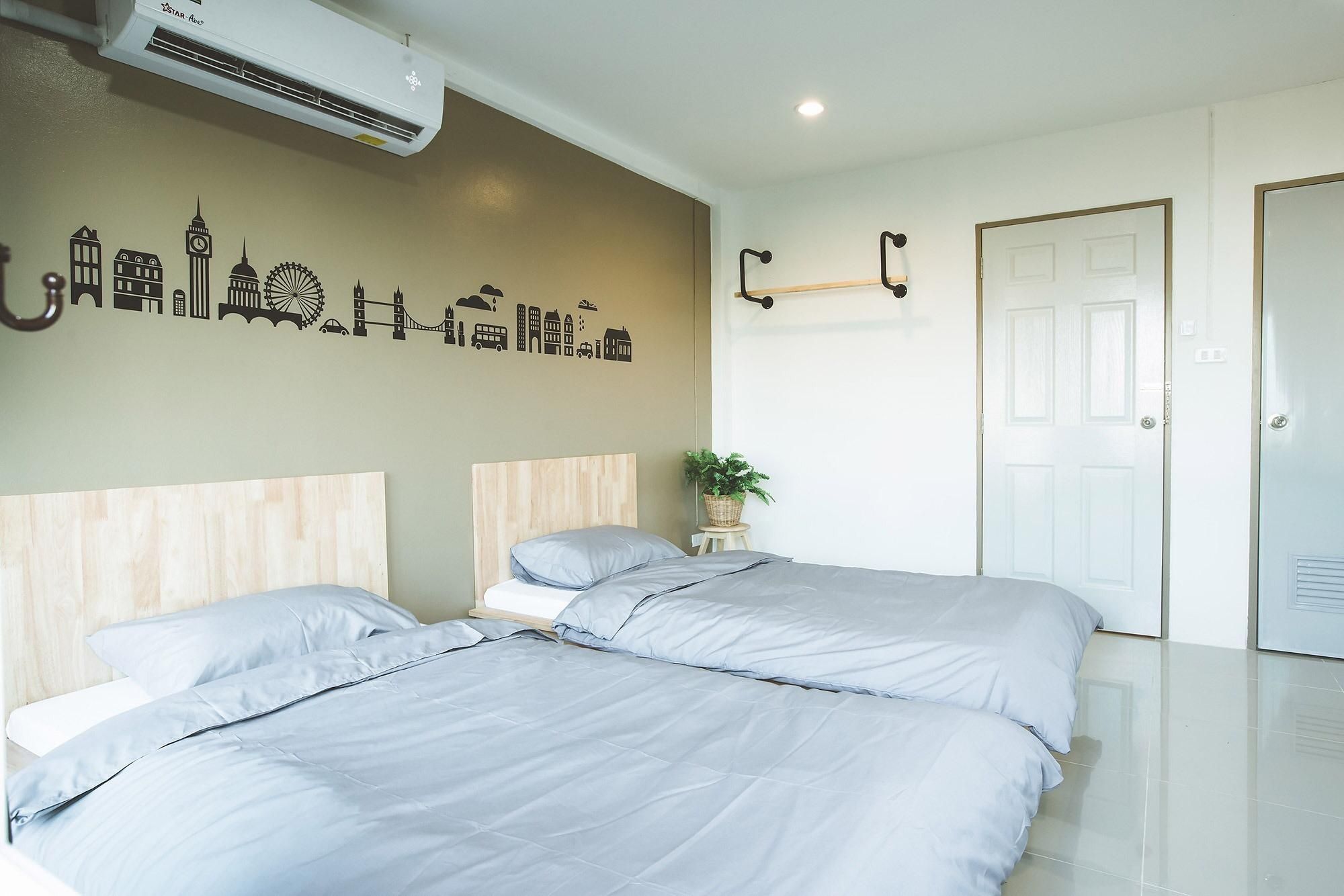 Twin Room with Balcony