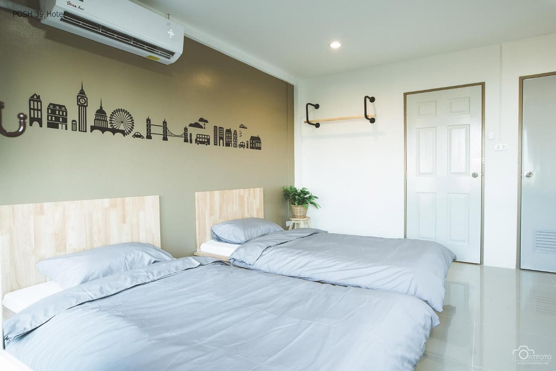 Posh 39 Deluxe Twin Room 2