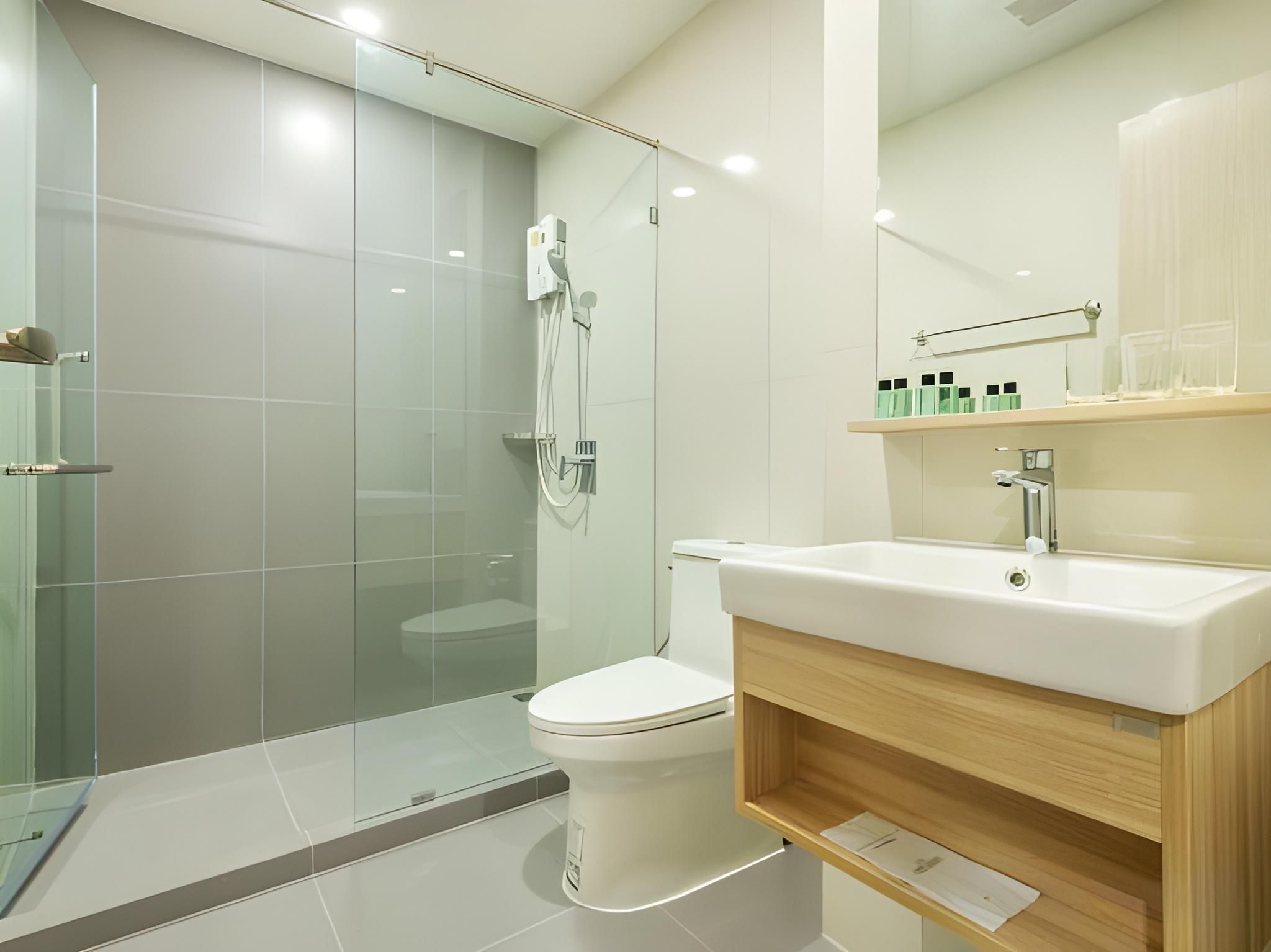 Triple Deluxe Room