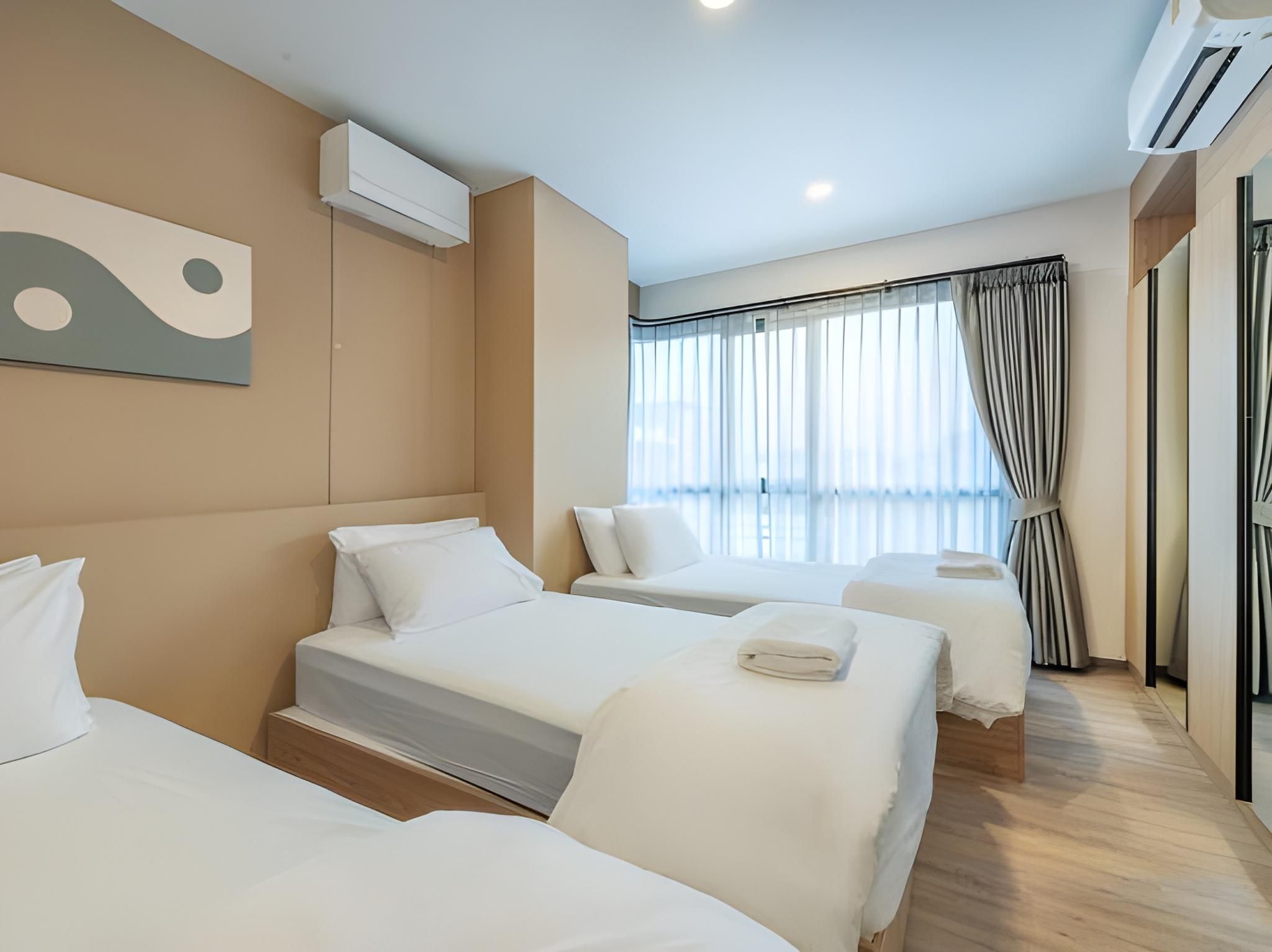 Triple Deluxe Room