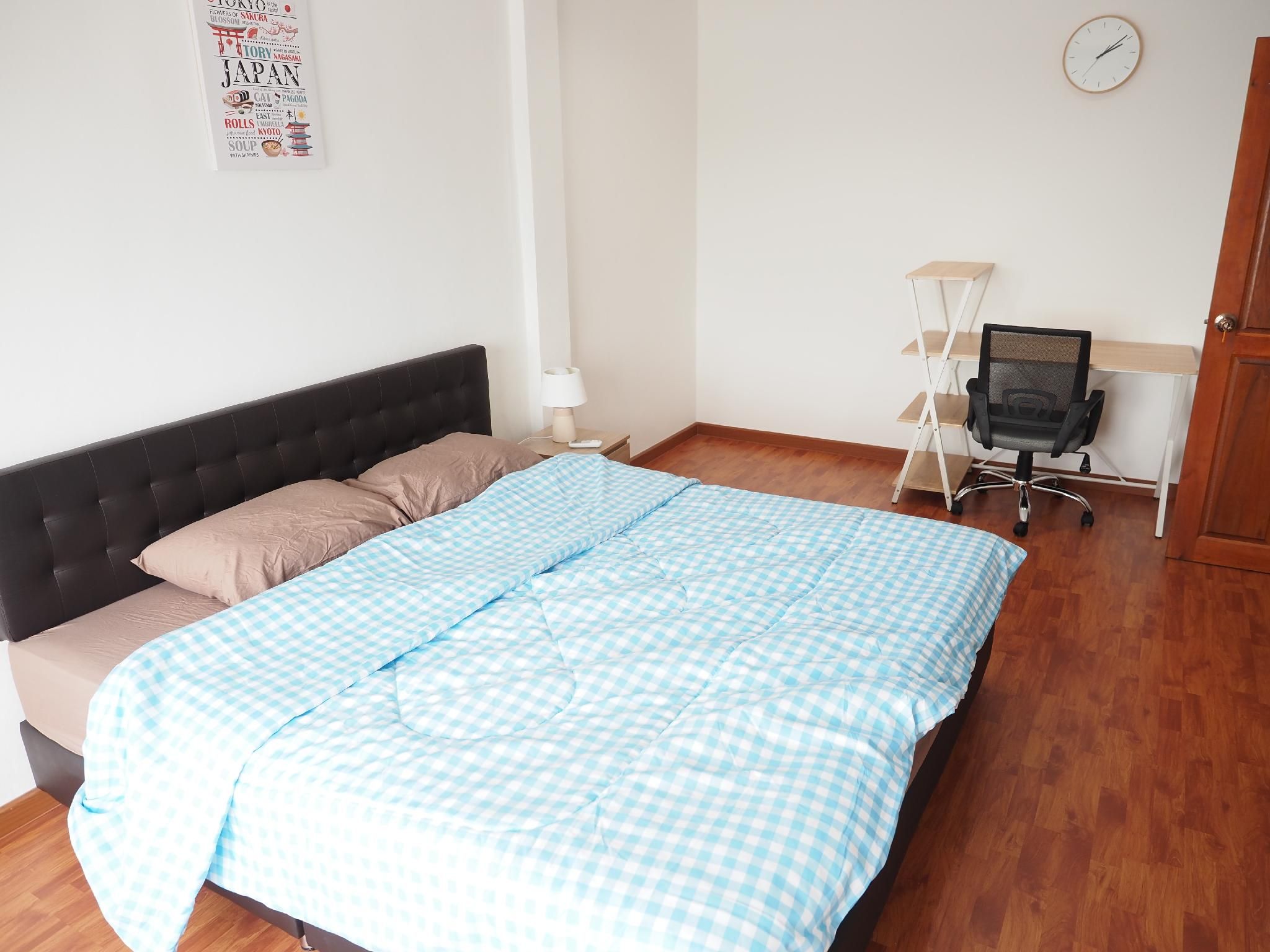 Double - Share Bathroom 2