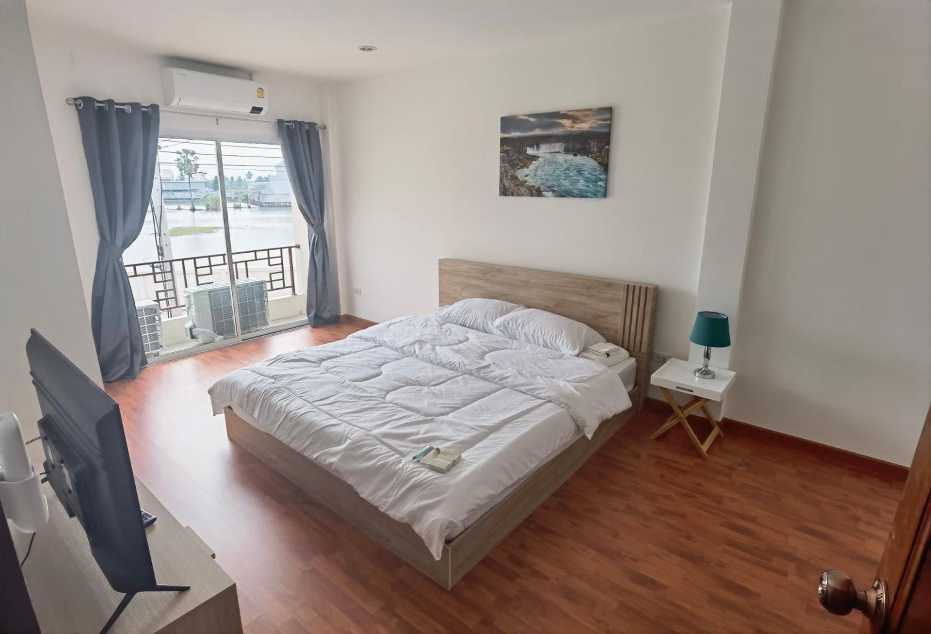 Standard Villa