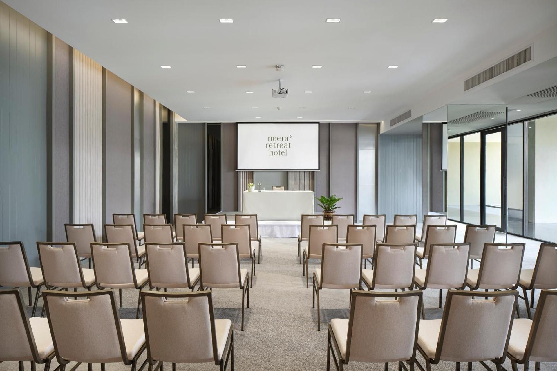 meeting room / ballrooms
