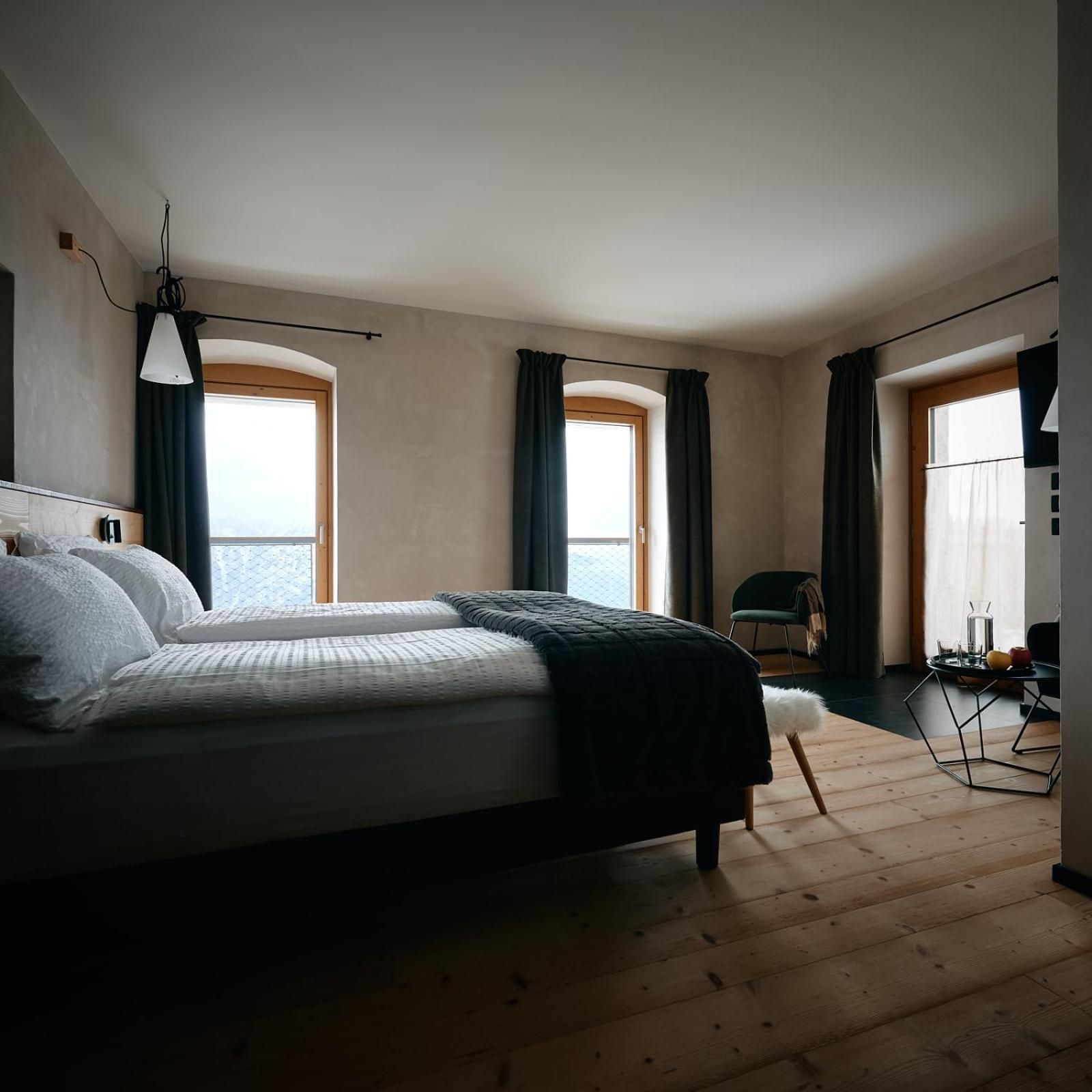 Superior King Room