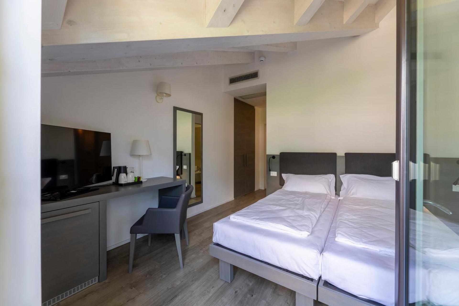 Classic Double Room
