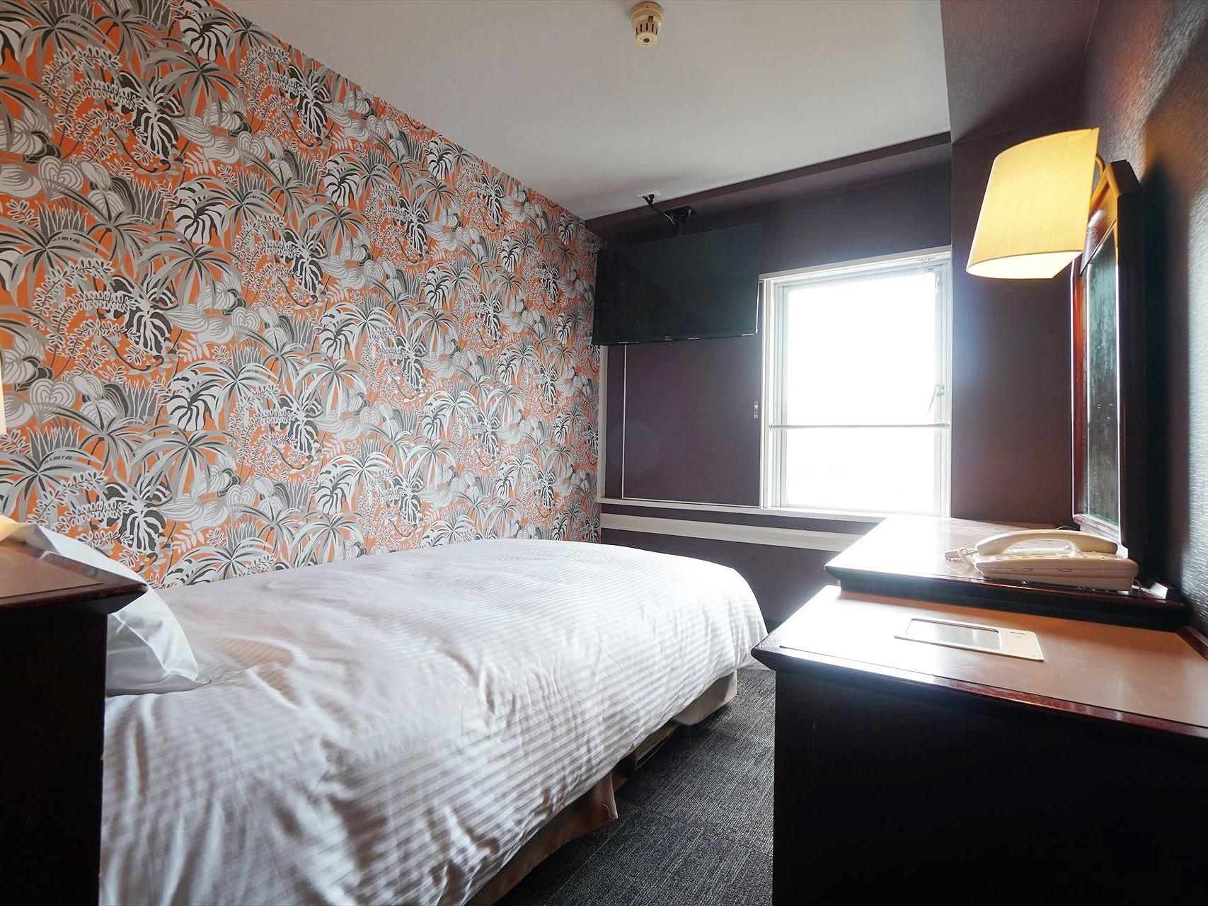 Single Room - Non-Smoking