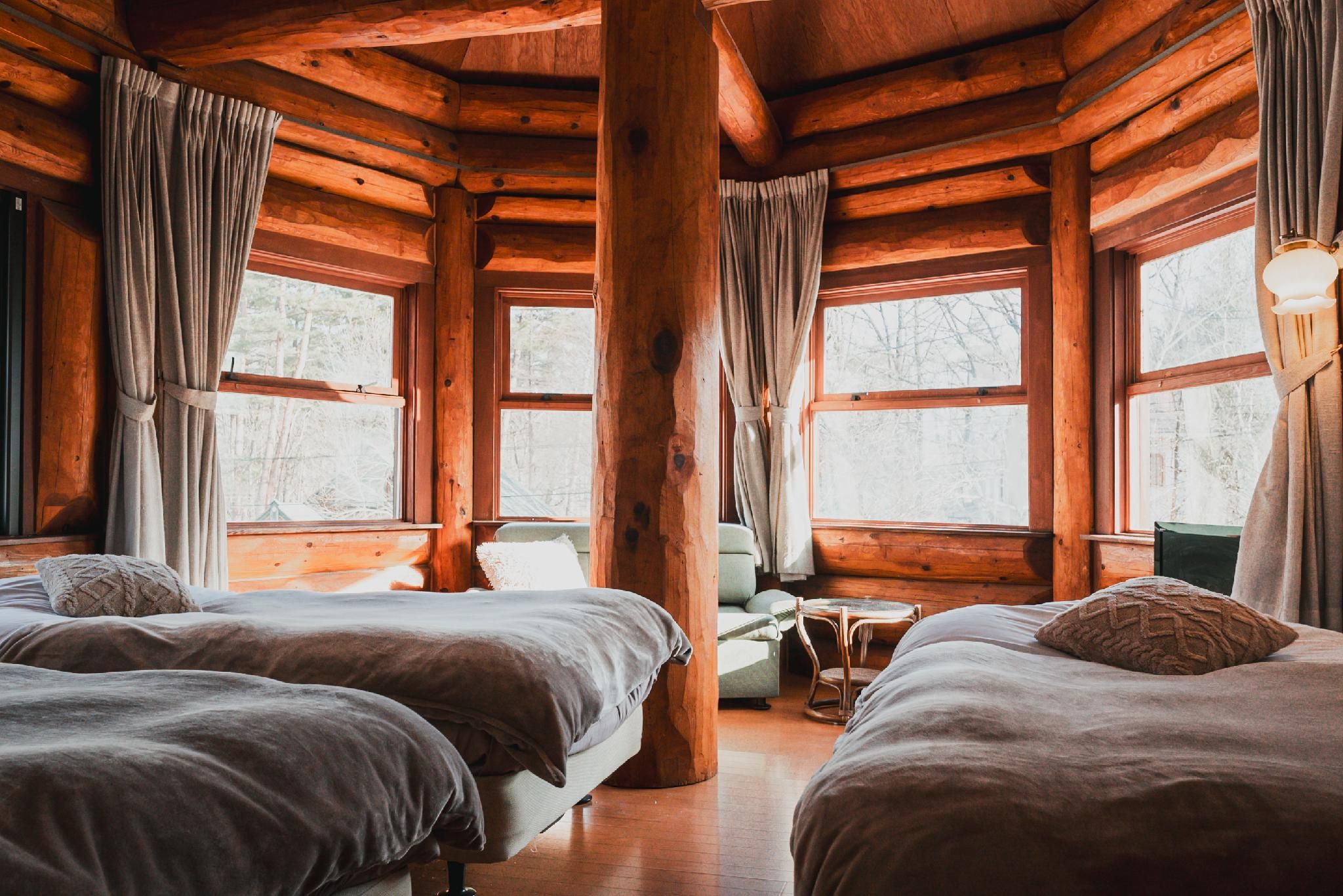 Log Hotel Triple Room 121 with 3 Single and 1 Sofa Bed and En-Suite