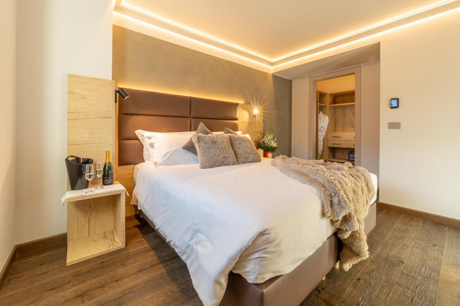 Deluxe Junior Suite