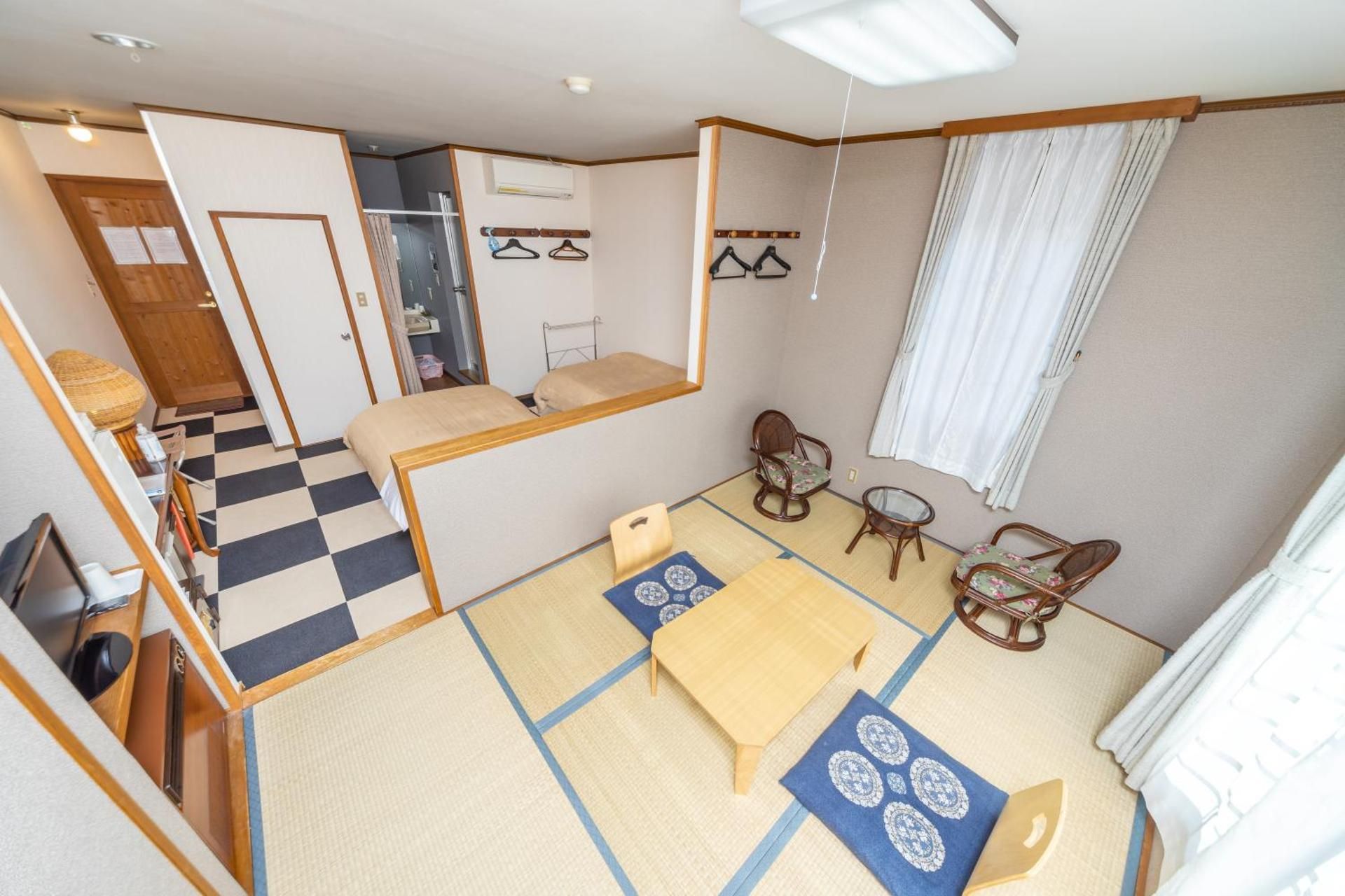 Family Room with Tatami Area and Private Bathroom