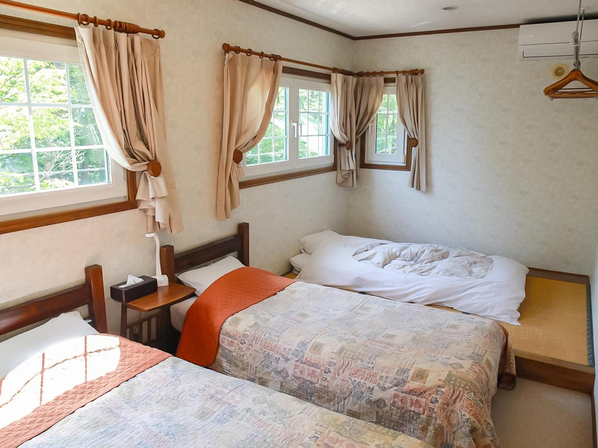 Triple Room with Shared Bathroom