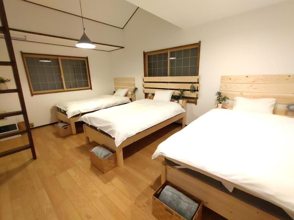 Triple Room - Non-Smoking