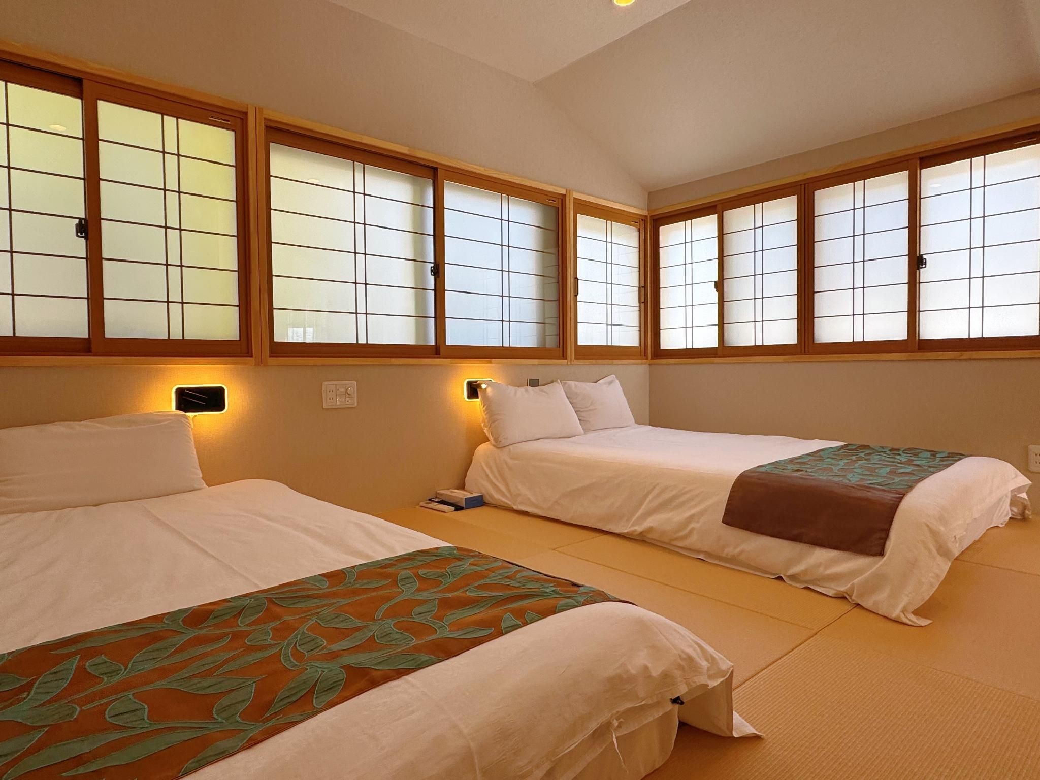Main Building Deluxe Japanese Western Room with Indoor Bath