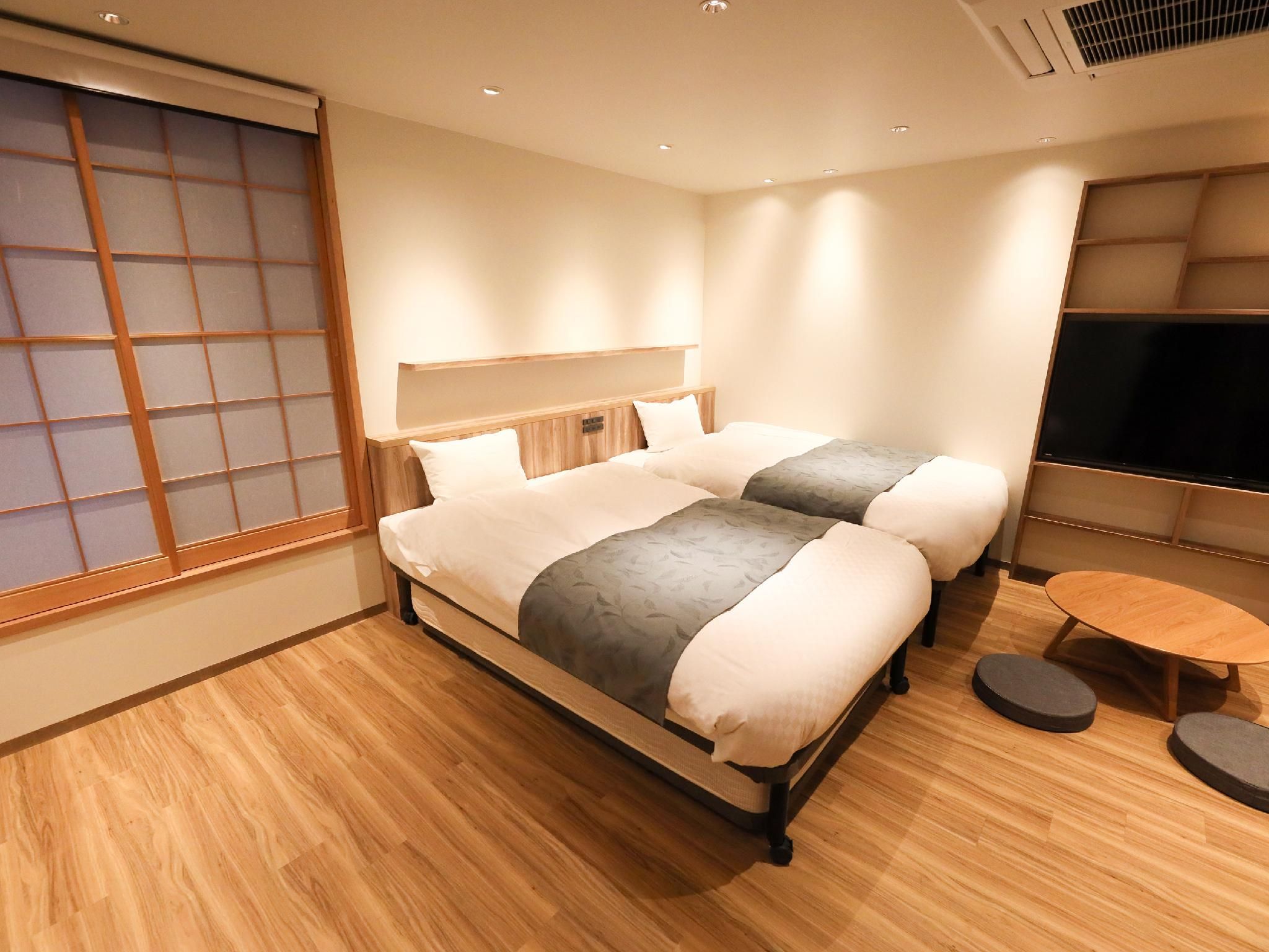 Tsunuga Room