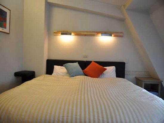 Deluxe King Double Room