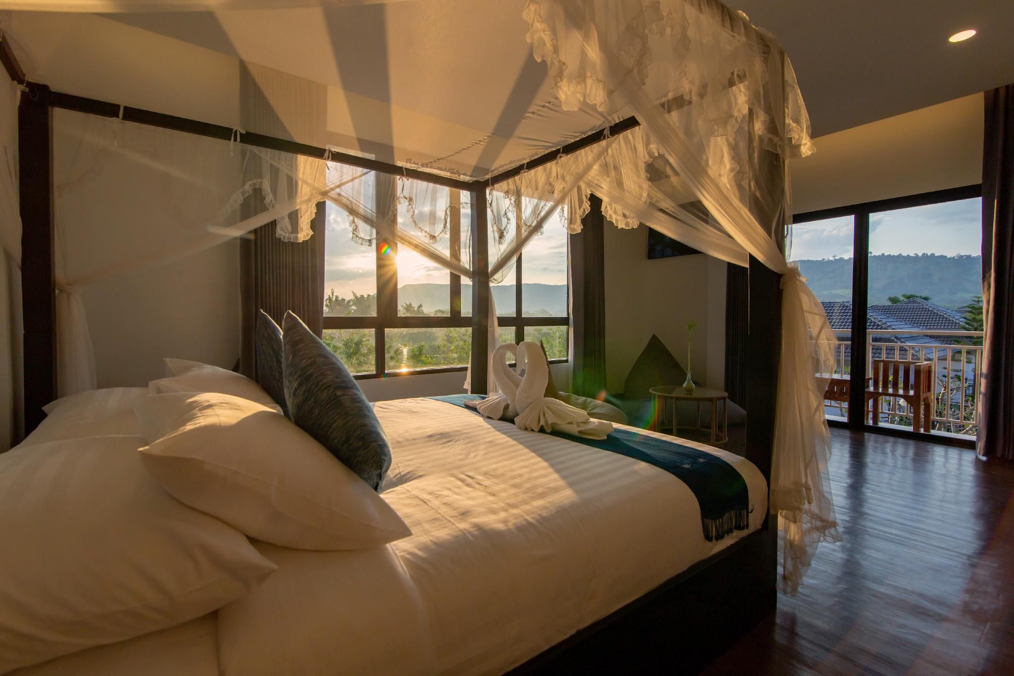 Phuruakeeree Resort Superior Rooms