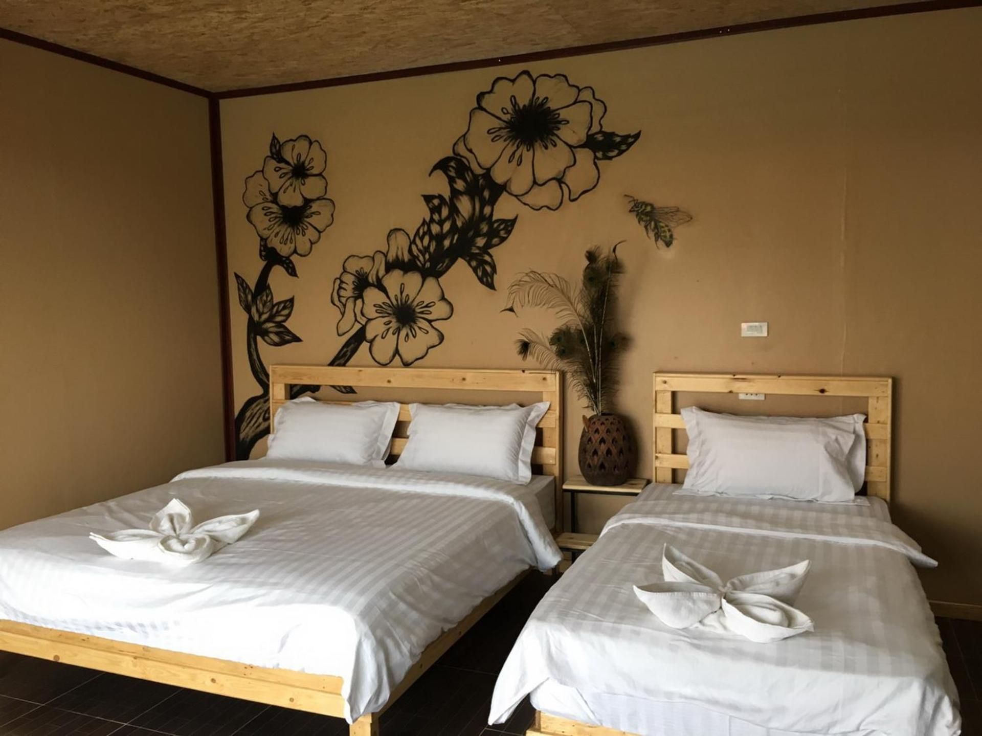 Family Room with Lake View