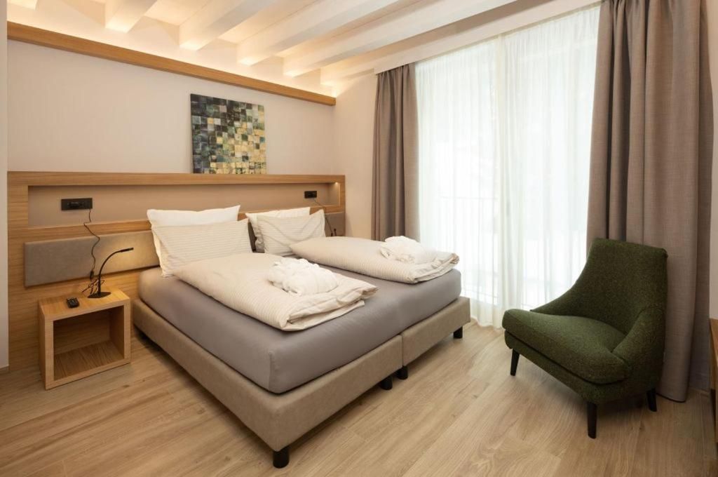 Suite with Balcony