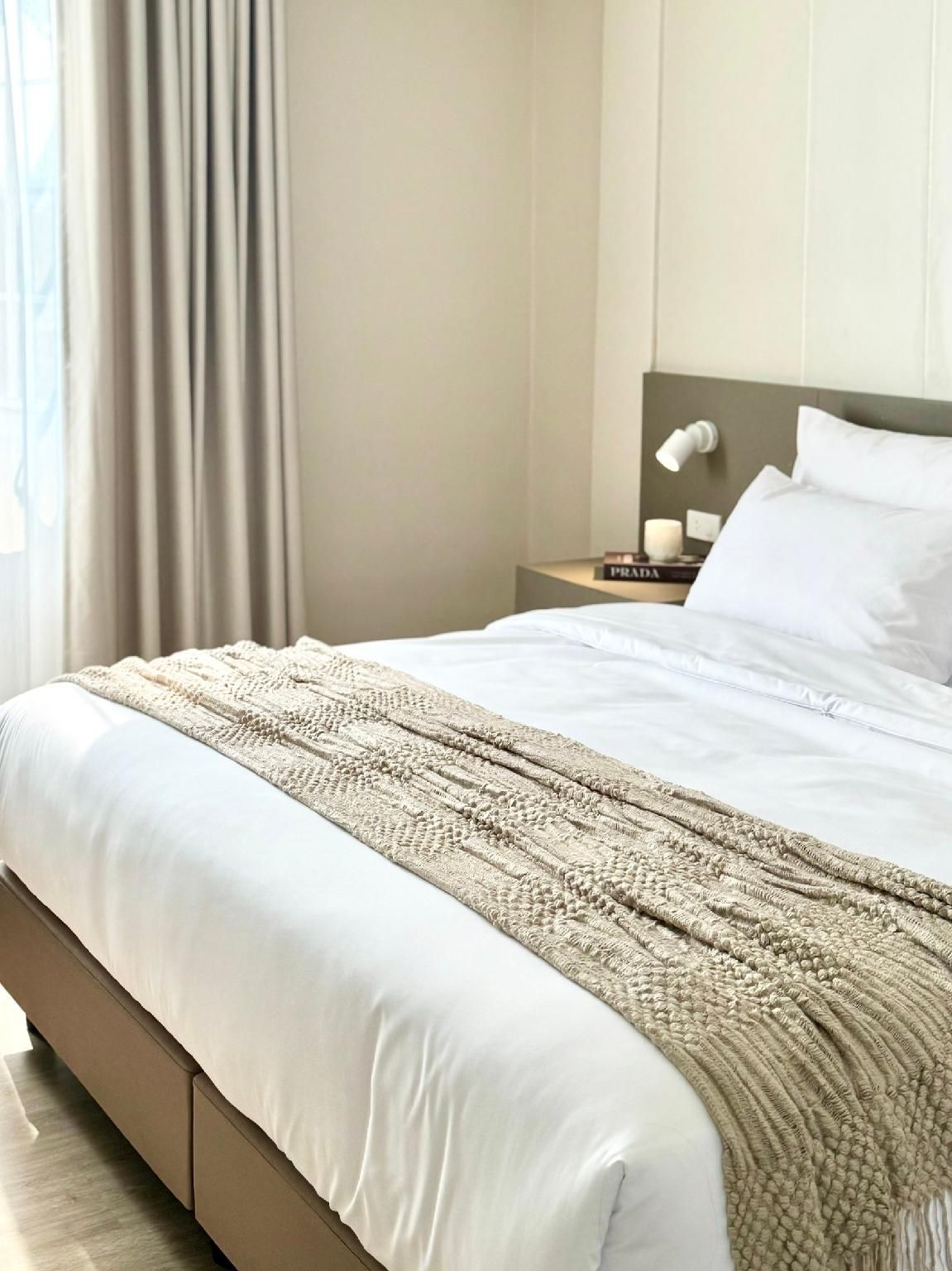 Deluxe-King Breakfast Pkg