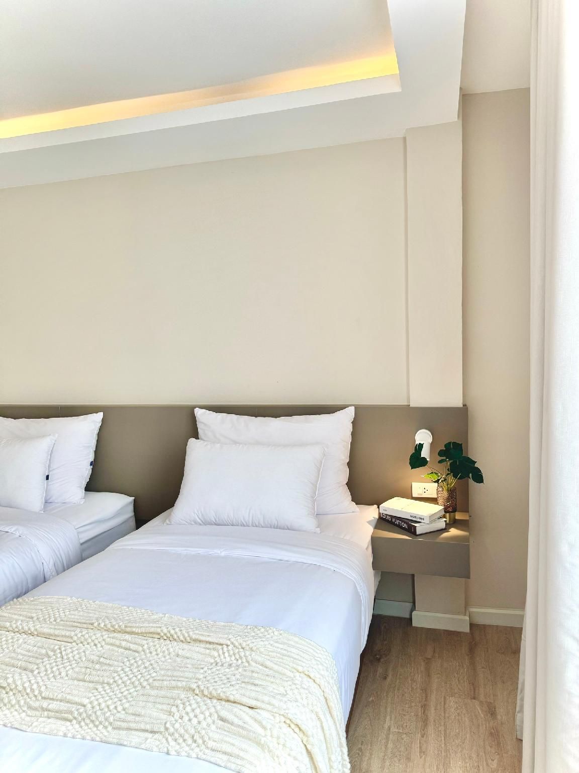 Sukh Jai Grand Luxury Boutique Hotel Family Room