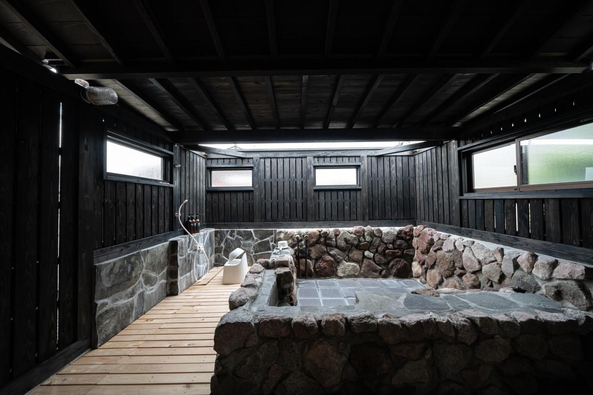 Quadruple Room with Private Bathroom
