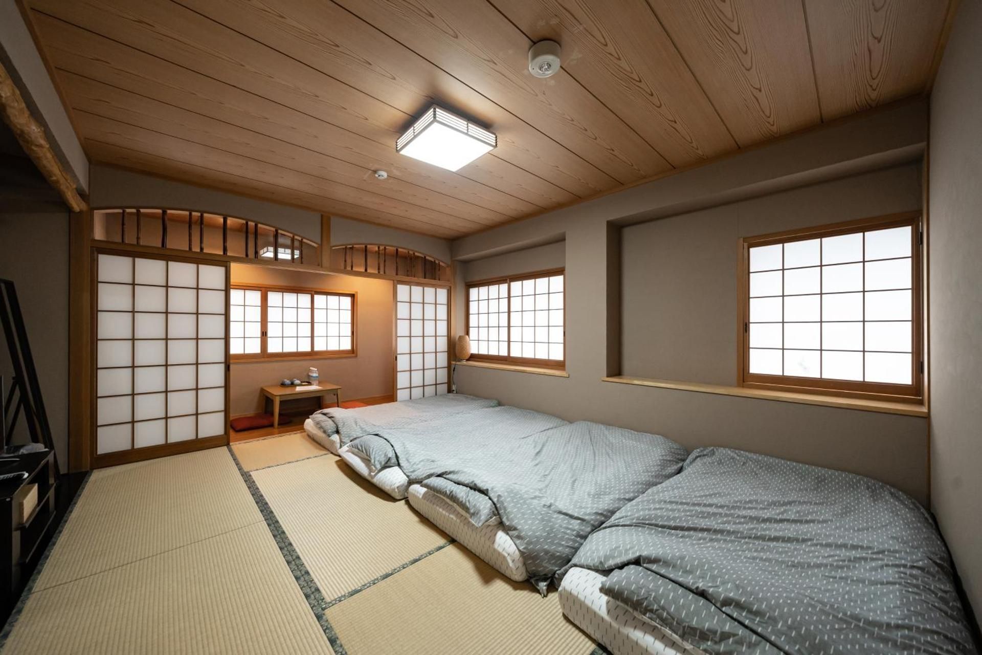 Quadruple Room with Mountain View
