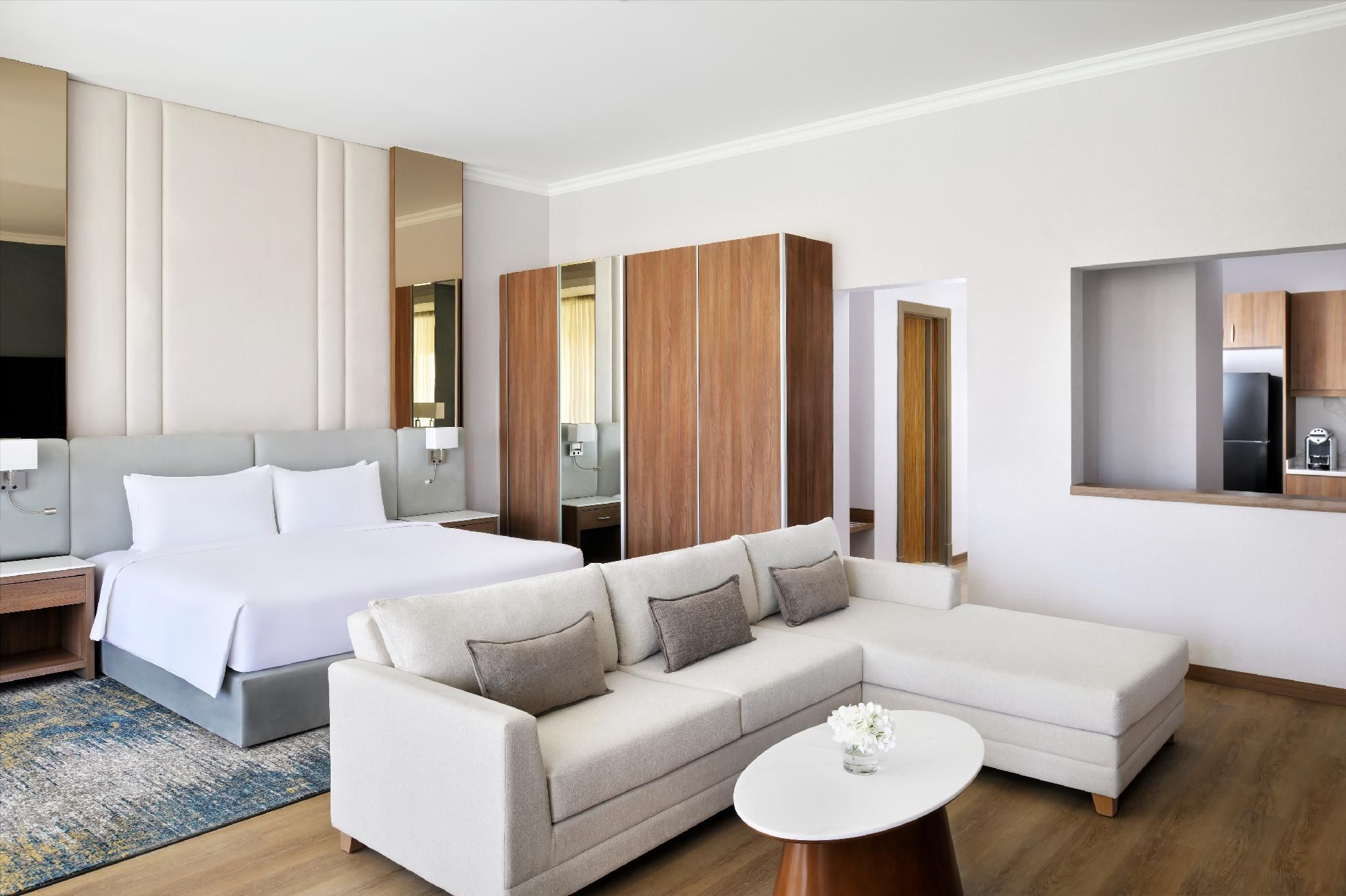 Junior Suite with 1 Double Bed, Kitchen, and Balcony