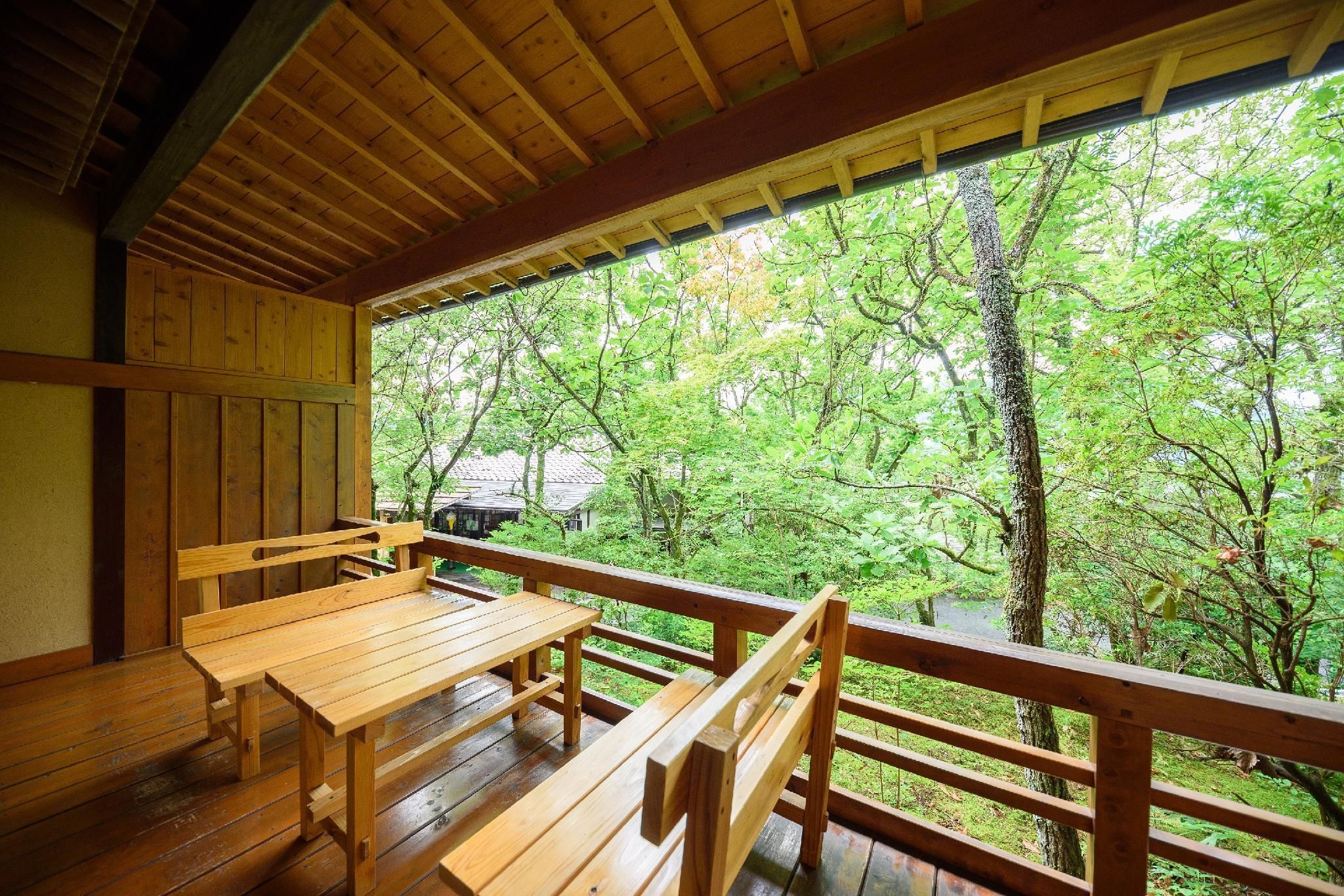 Japanese Style Room with 12 Tatami for 4 People