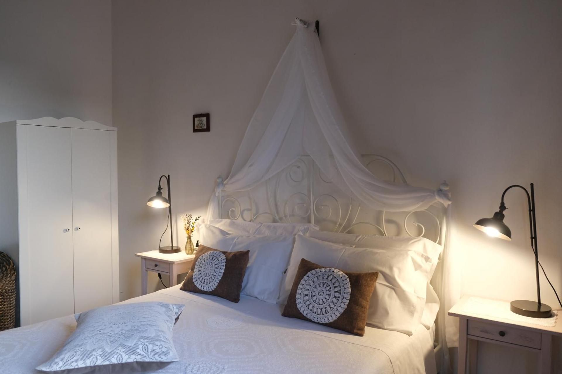 Dimora Amina B&B Deluxe Double Room 2