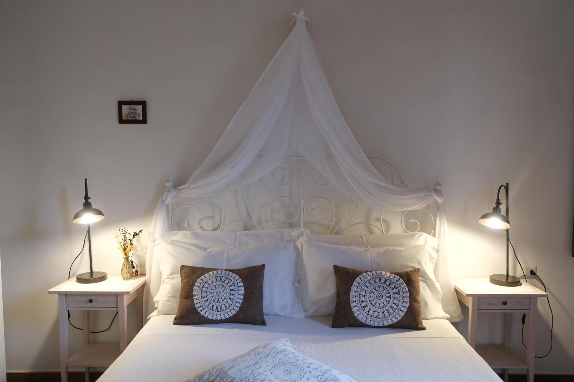 Dimora Amina B&B Deluxe Double Room