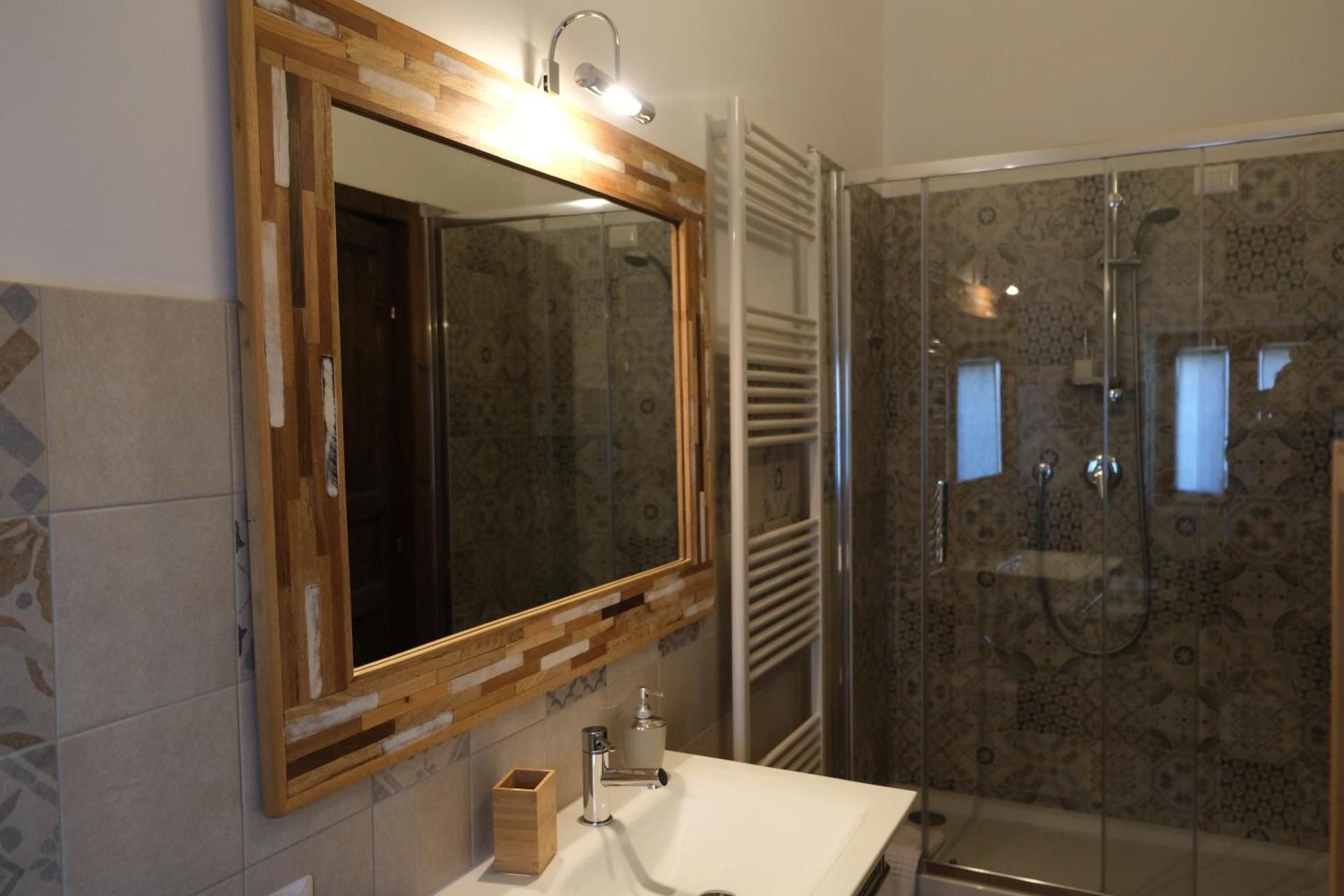 Dimora Amina B&B Deluxe Double Room 3