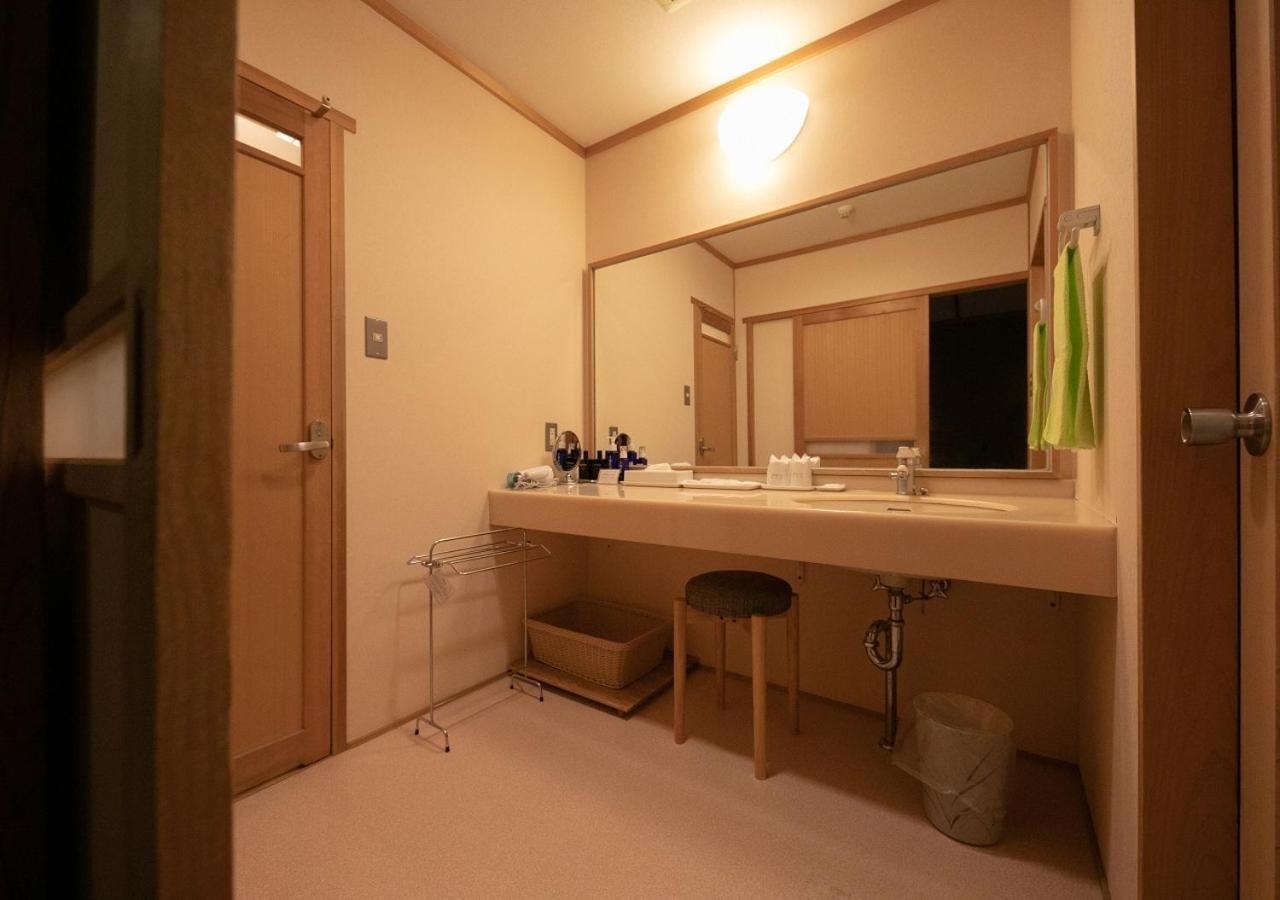 Japanese Style Room with Shared Bathroom