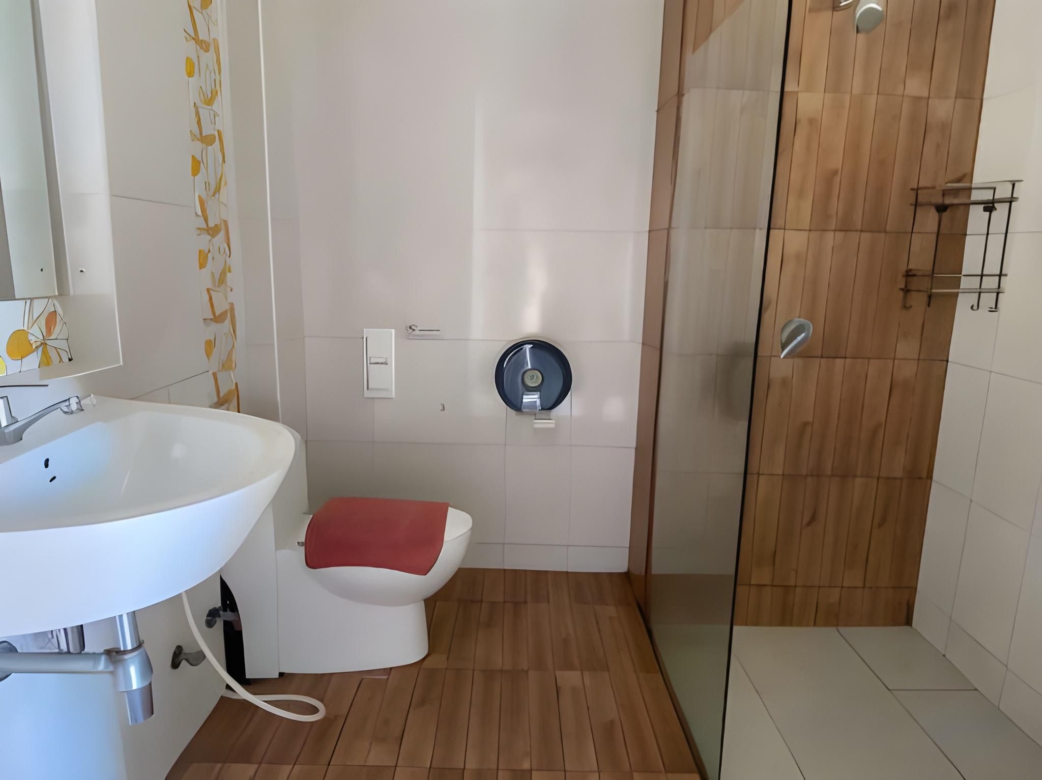 Villa Thiwa Hotel Standard Twin Bed 3