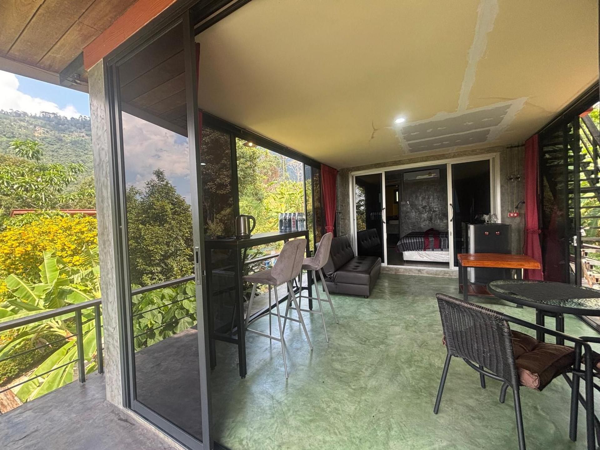 ลาดวานร รีสอร์ท สมุย Laadwaanorn Resort Samui Double Room with Pool View 2