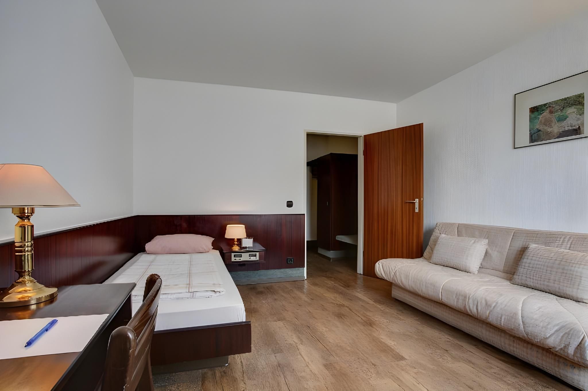 Single Room
