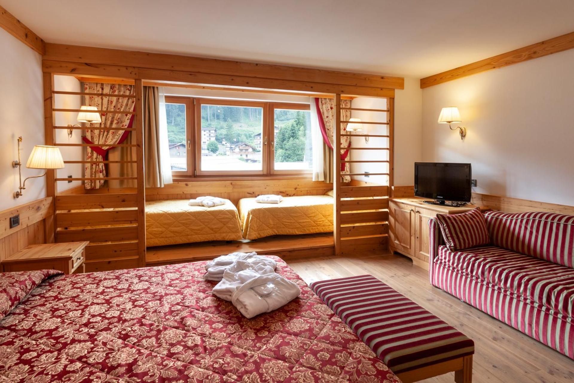 Superior Quadruple Room