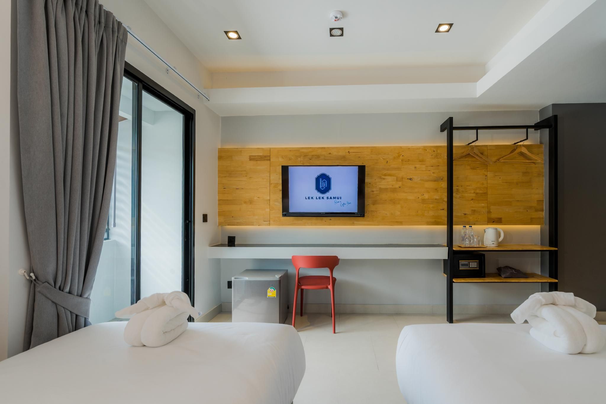 Twin Room with Balcony