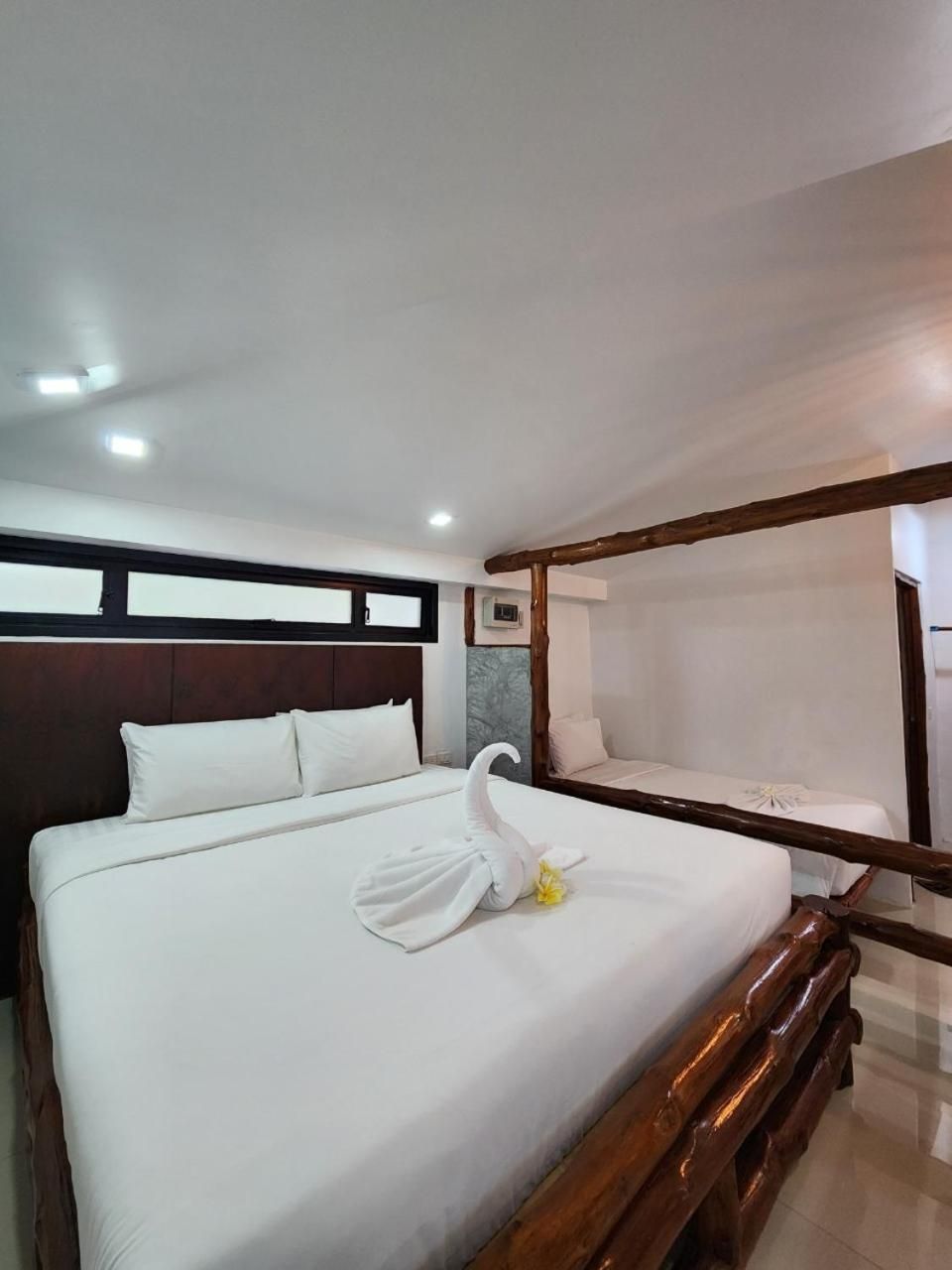 Ubox samui hostel Chaweng Beach  1-Bedroom Bungalow 2