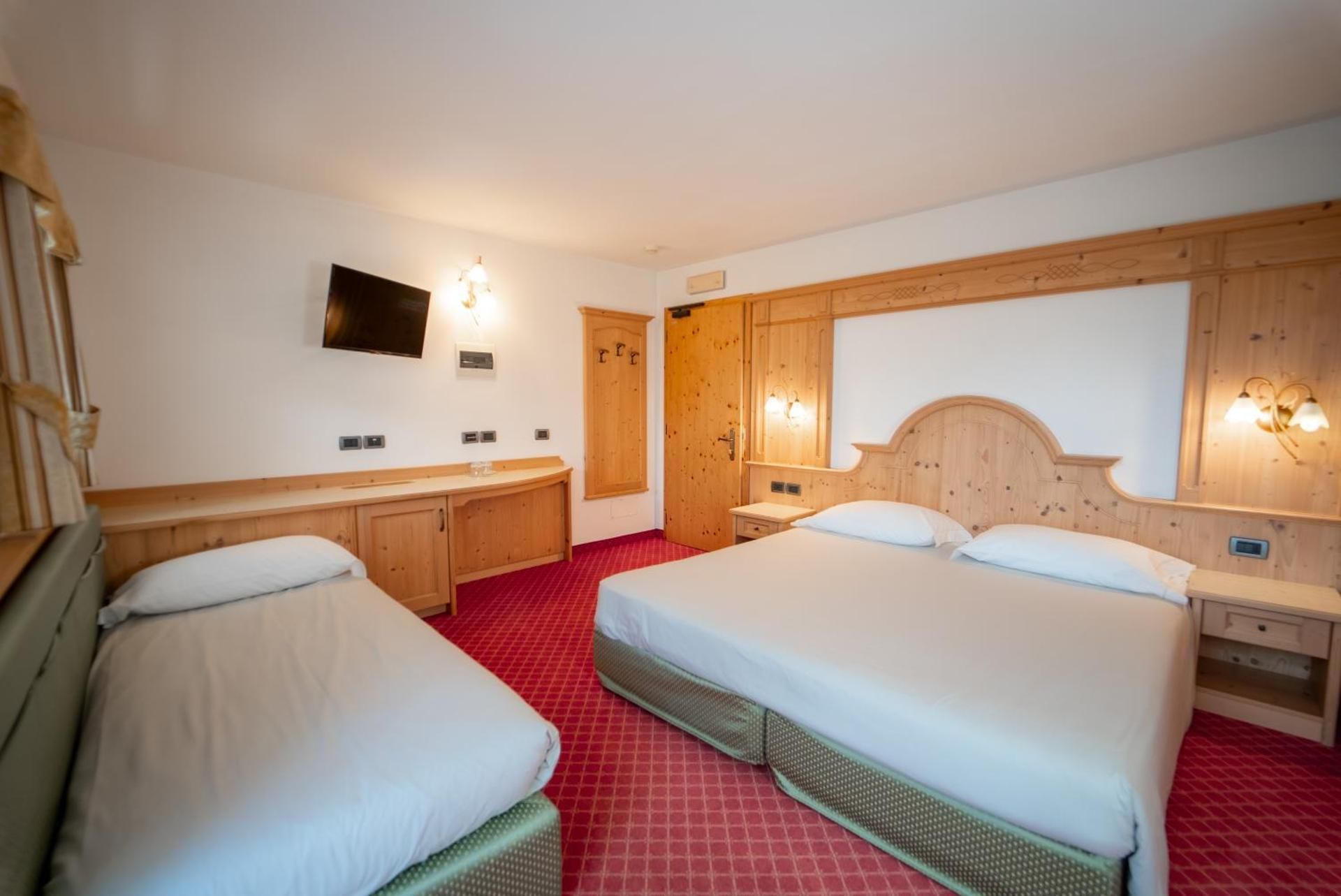 Triple Room with Balcony
