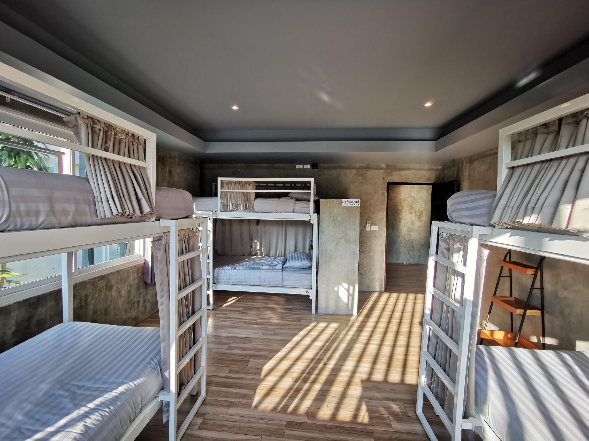 1 Person in 4-Bed Dormitory