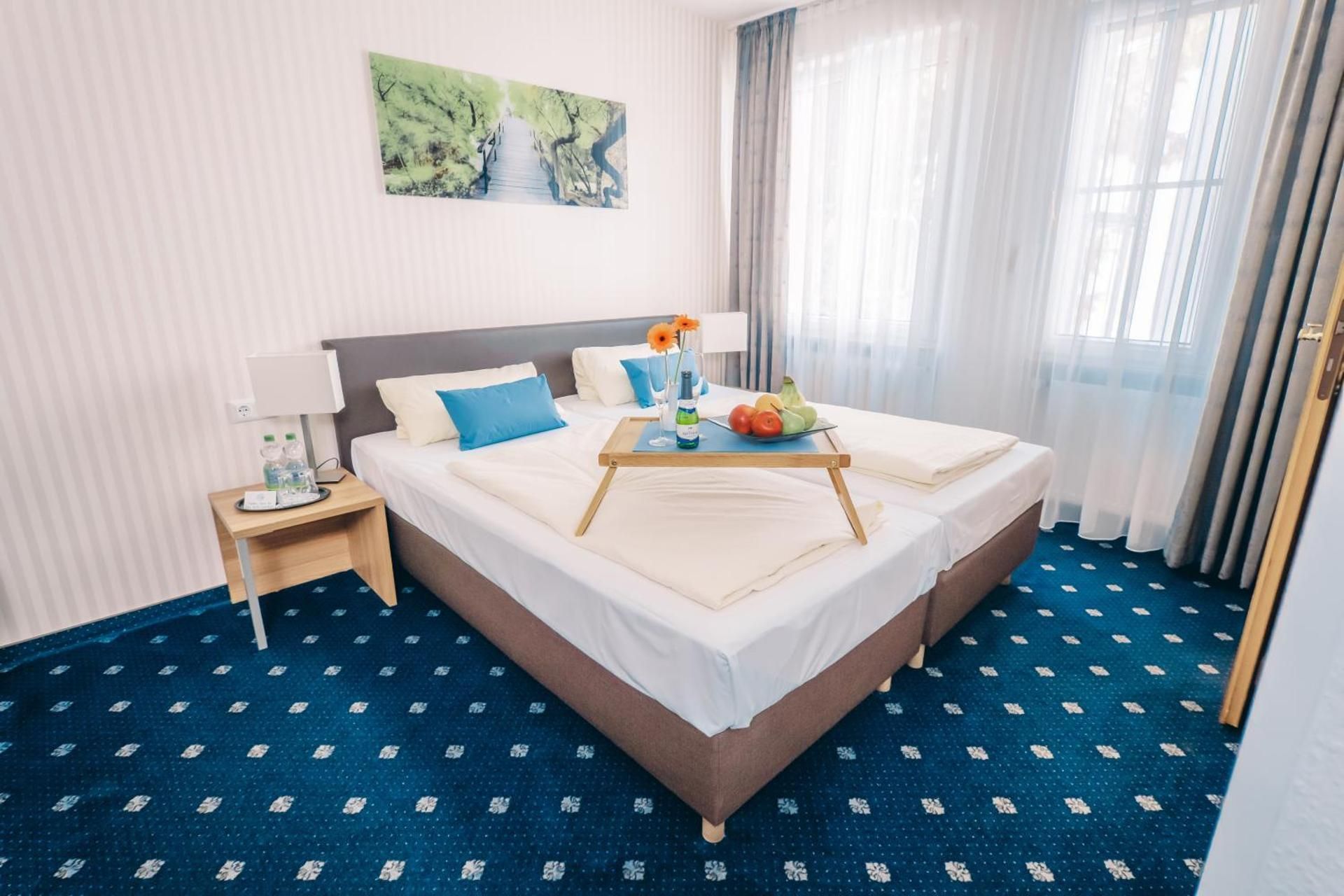 Deluxe Double or Twin Room with Garden View