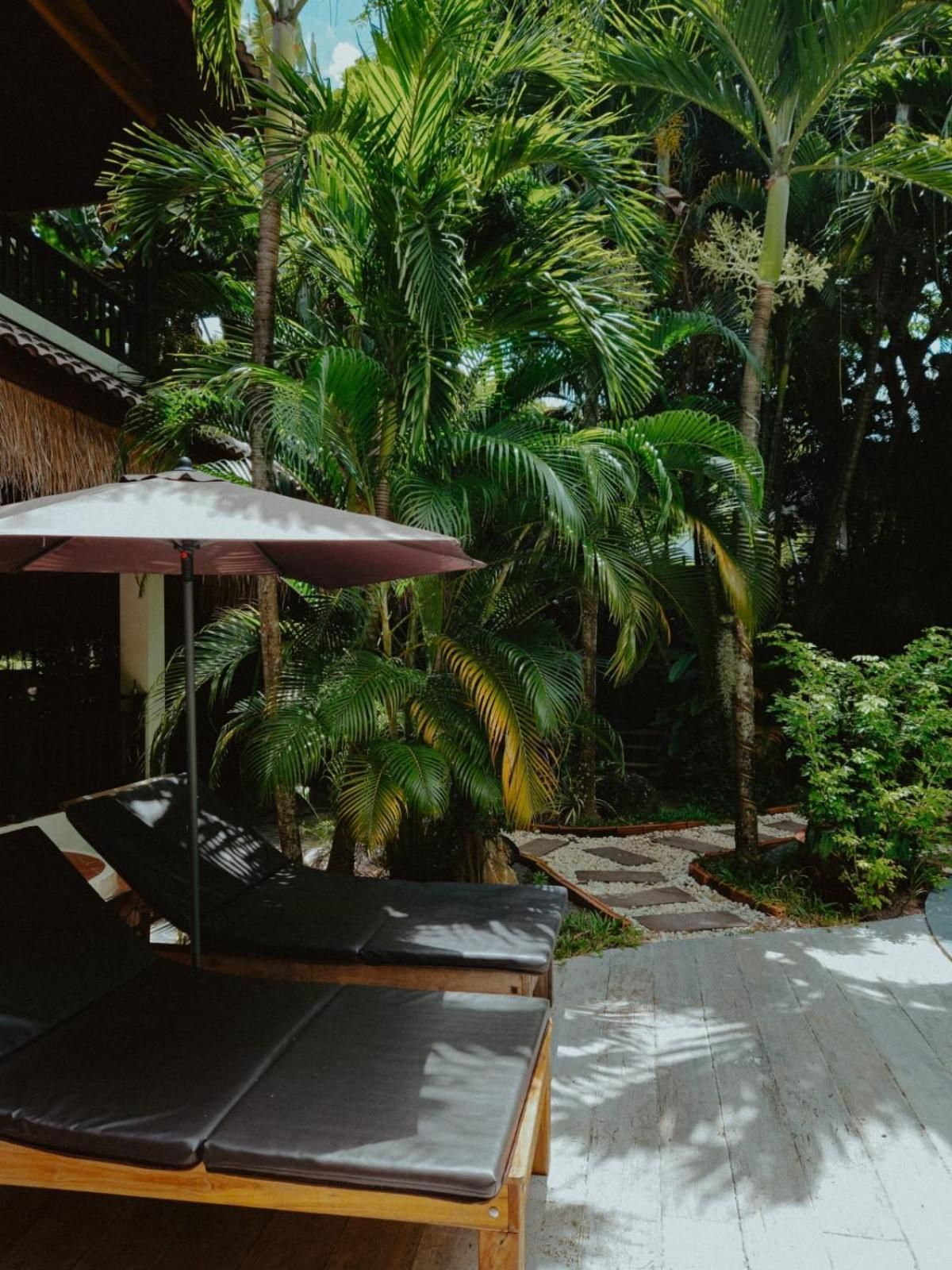 Jade cottages
