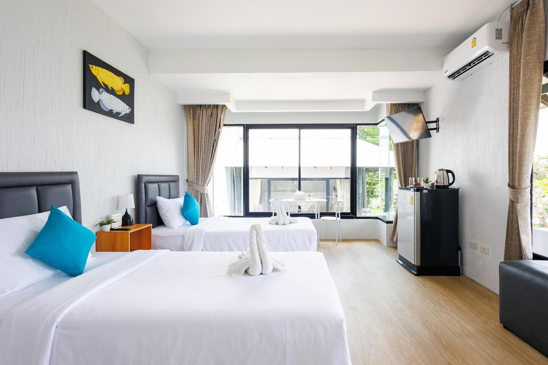Deluxe Twin Room