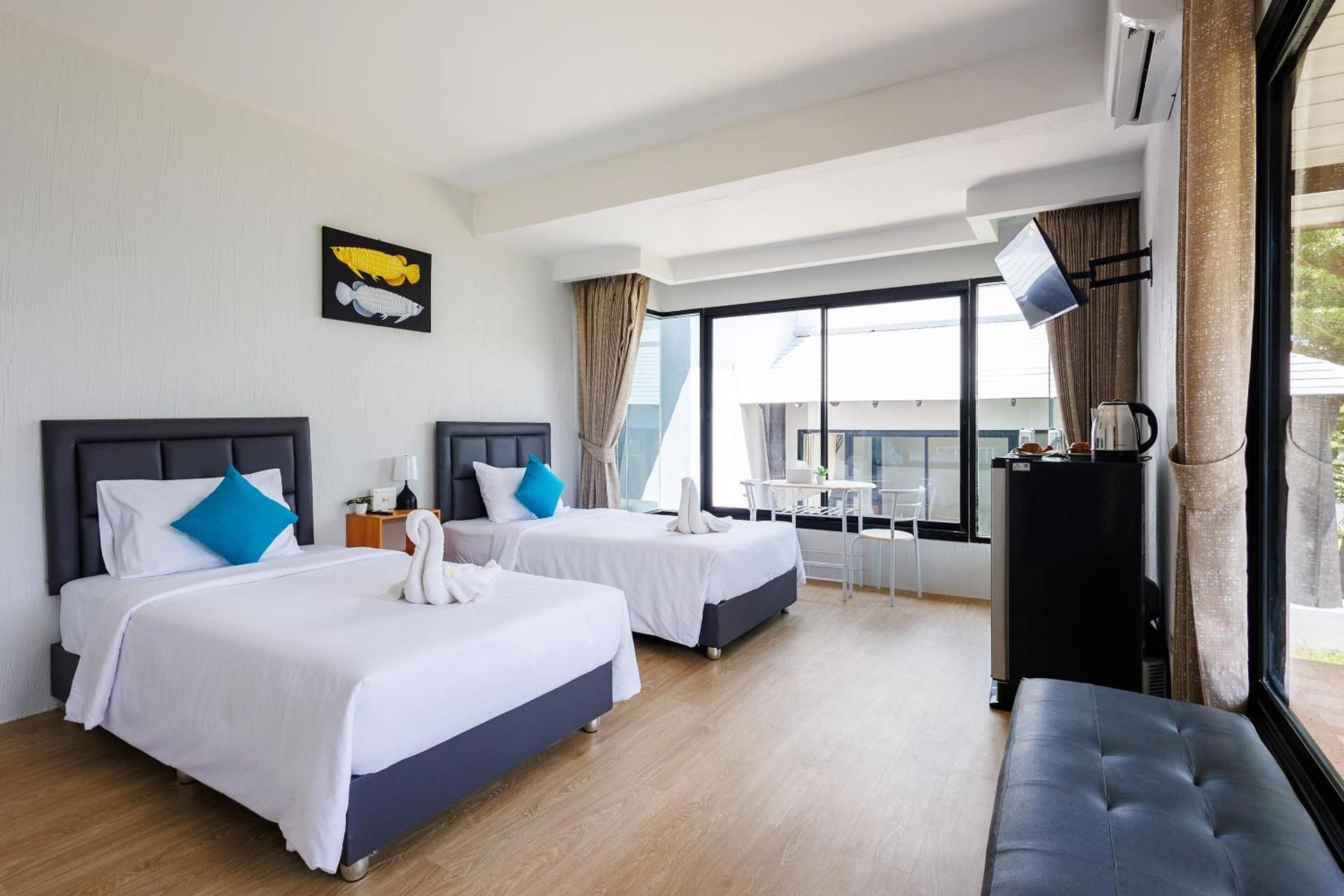 Deluxe Twin Room