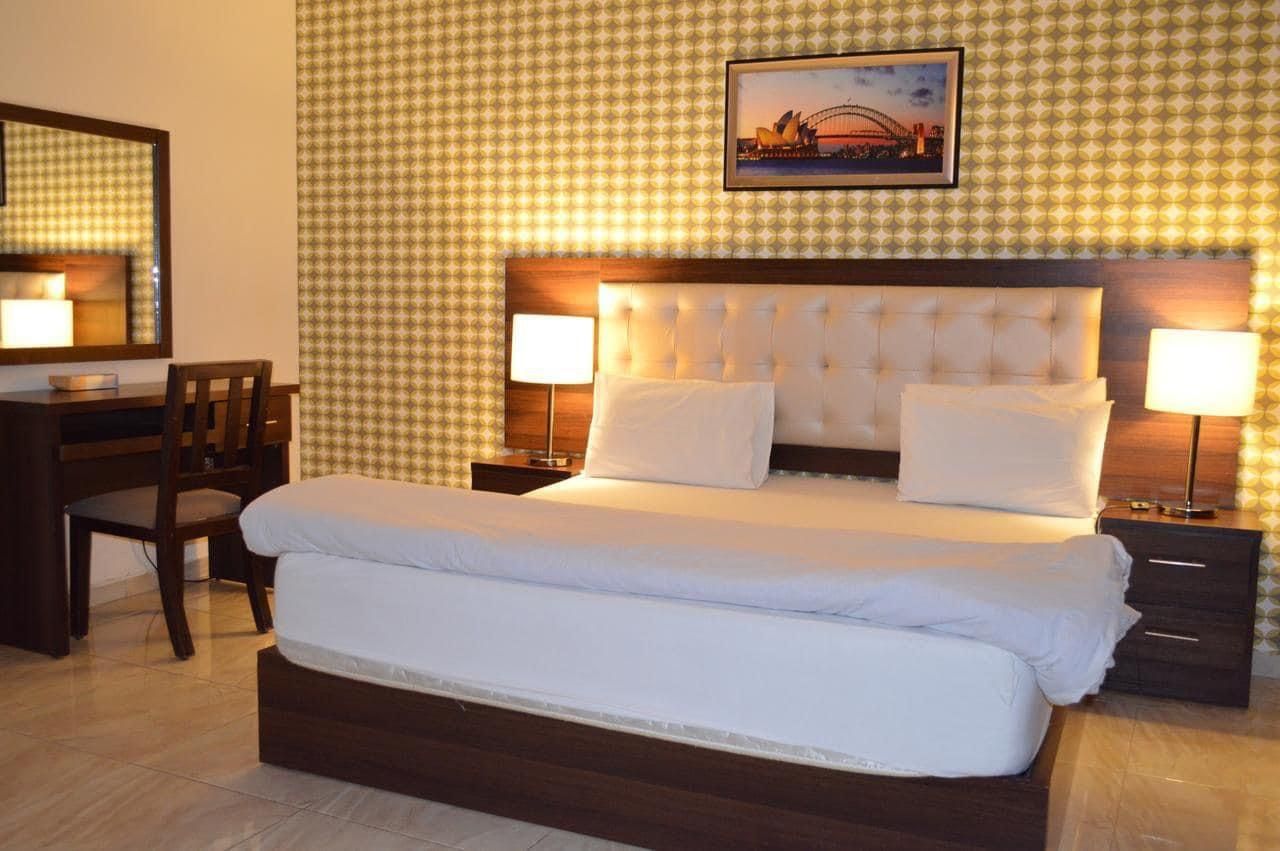 Standard Twin Room with Shower