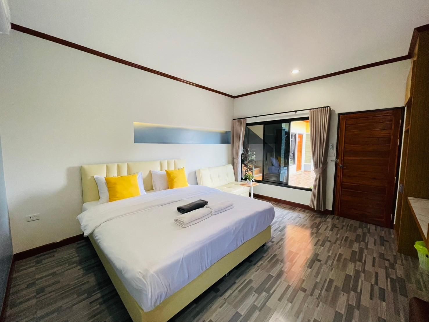Phueng Luang Hotel & Beach Double Room 3