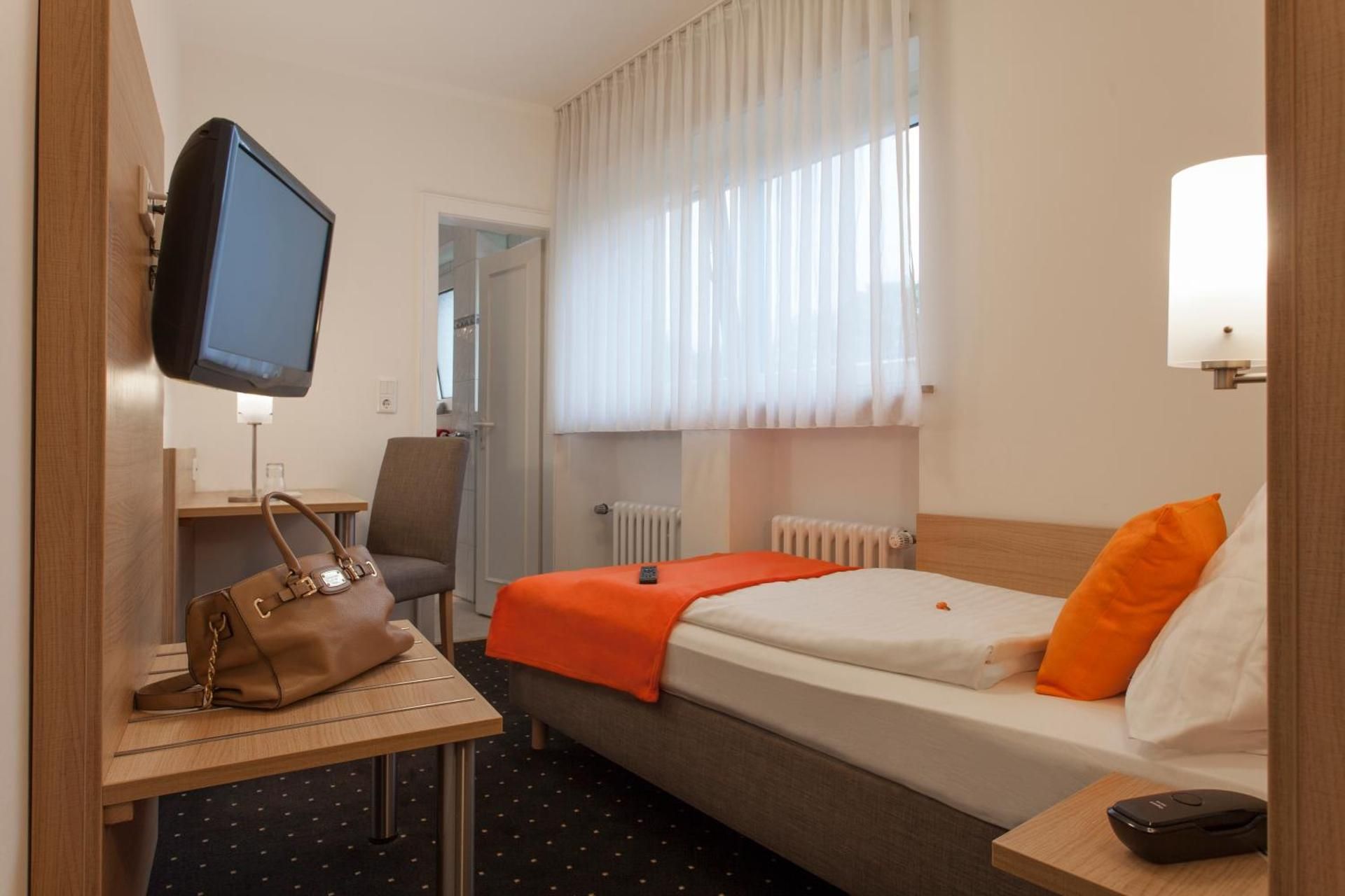 Single Room