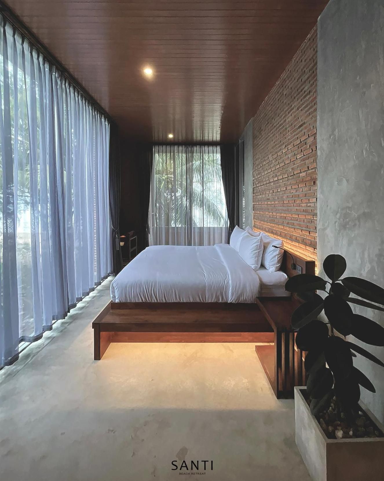 Deluxe Suite with Sea View - Upper Floor