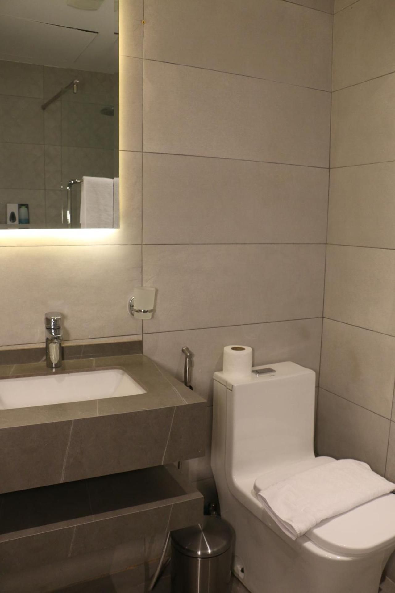 TWIN Standard Twin Room