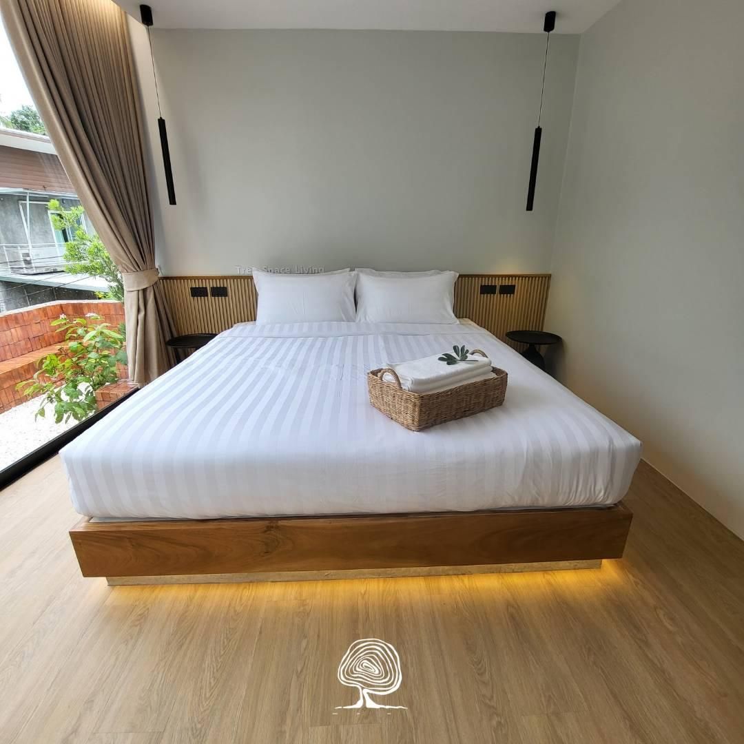 Tree Space Living Double Executive 2