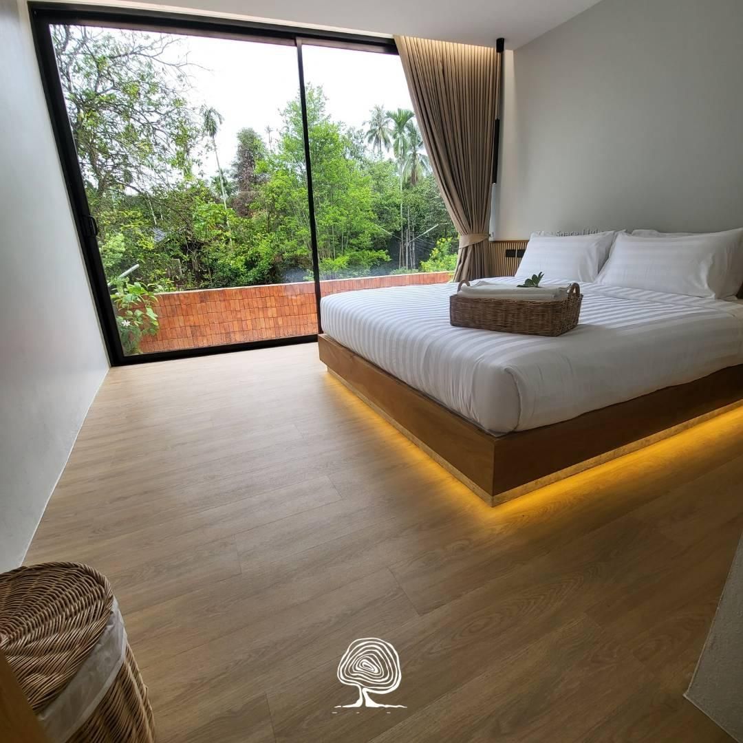 Tree Space Living Double Executive